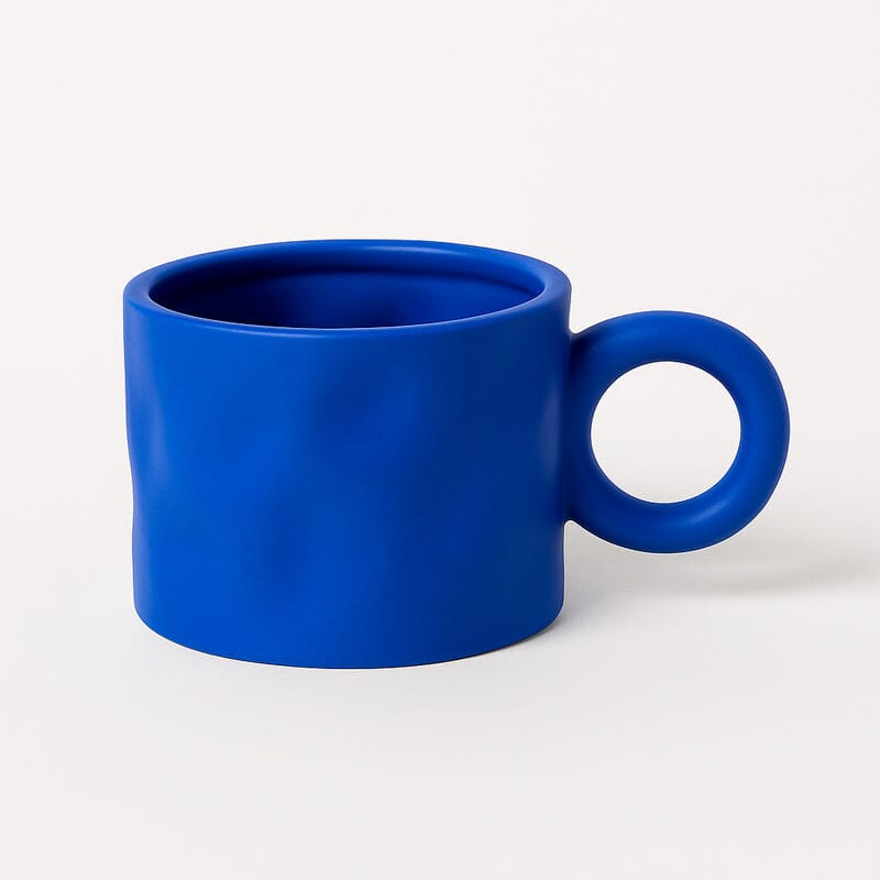 Caneca de Cerâmica com Design Orgânico e Alça Circular Caneca de Cerâmica com Design Orgânico e Alça Circular Doca Azul