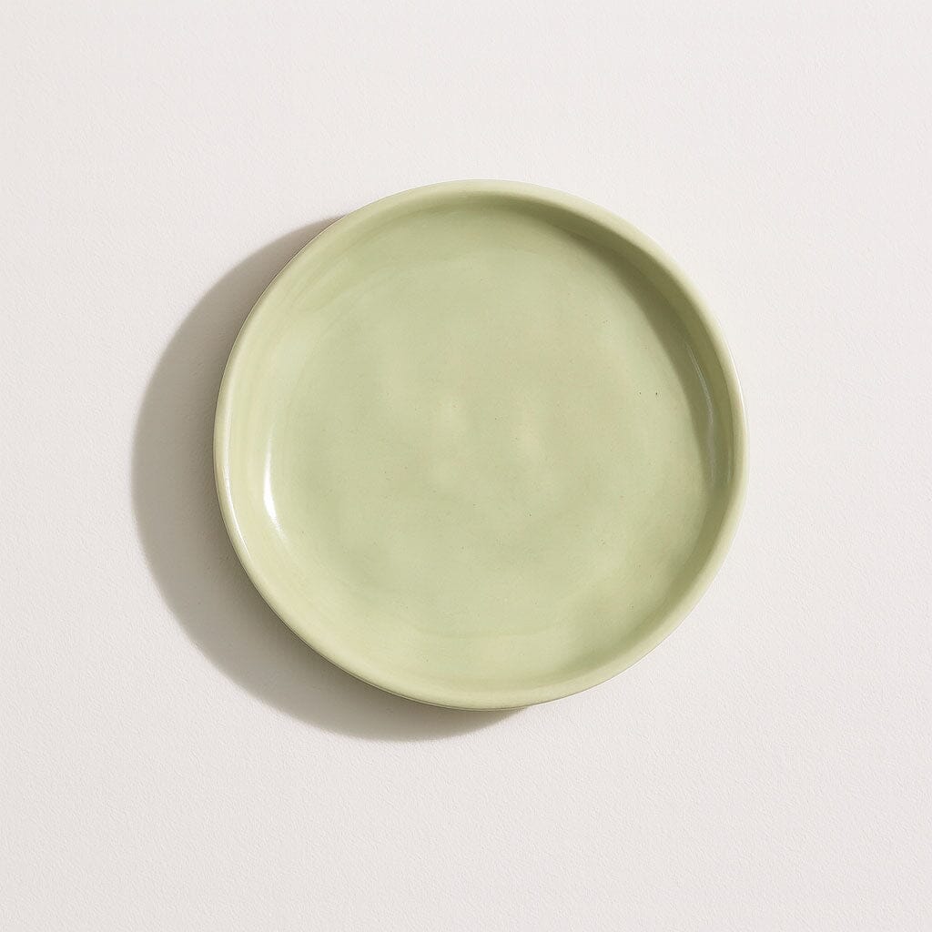 Conjunto de Pratos de Sobremesa em Cerâmica Colorida 3 Peças Conjunto de Pratos de Sobremesa em Cerâmica Colorida 3 Peças Doca