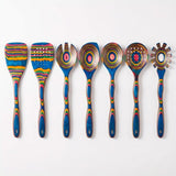 Conjunto de Utensílios em Madeira Natural Colorida Conjunto de Utensílios em Madeira Natural Colorida Doca Conjunto com 7 peças