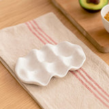 Porta Ovos de Cerâmica com Design Orgânico Porta Ovos de Cerâmica com Design Orgânico Doca