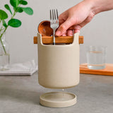 Porta Talheres de Cerâmica com Alça de Madeira Porta Talheres de Cerâmica com Alça de Madeira Doca