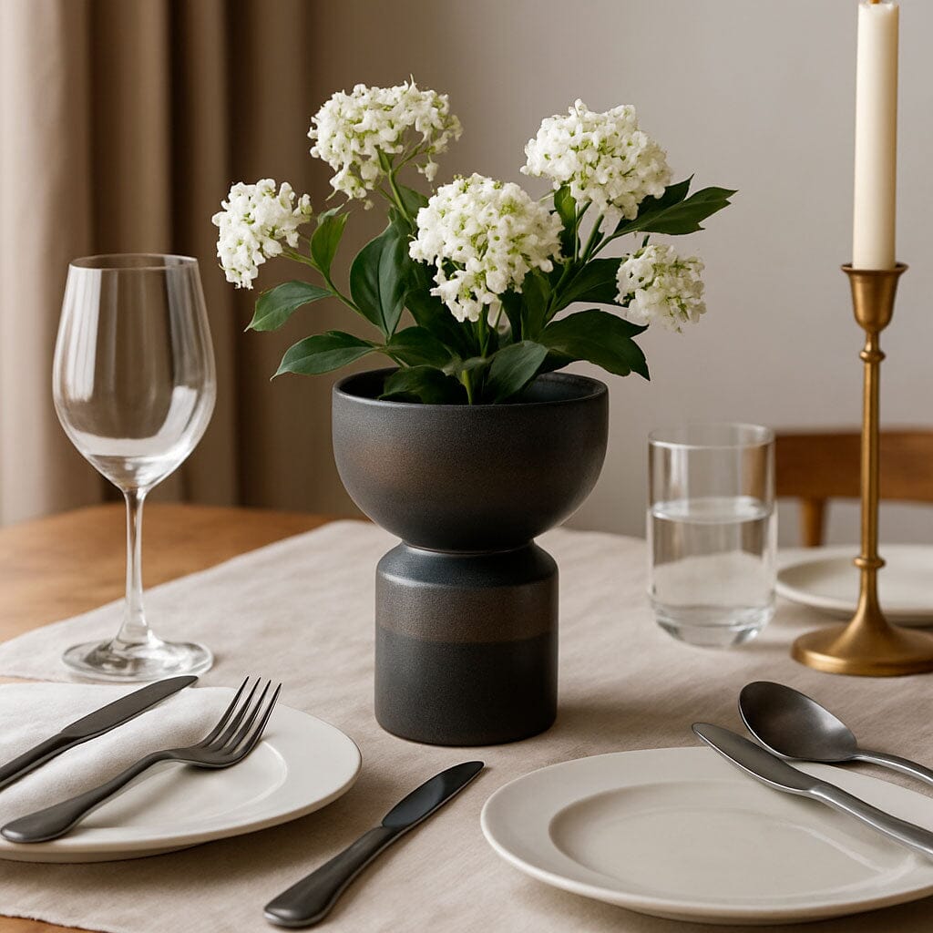 Vaso de Cerâmica em Pedestal 12,2 cm Vaso de Cerâmica em Pedestal 12,2 cm Doca