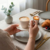 Xícara de Cerâmica Fosca com Estilo Escandinavo Xícara de Cerâmica Fosca com Estilo Escandinavo Doca