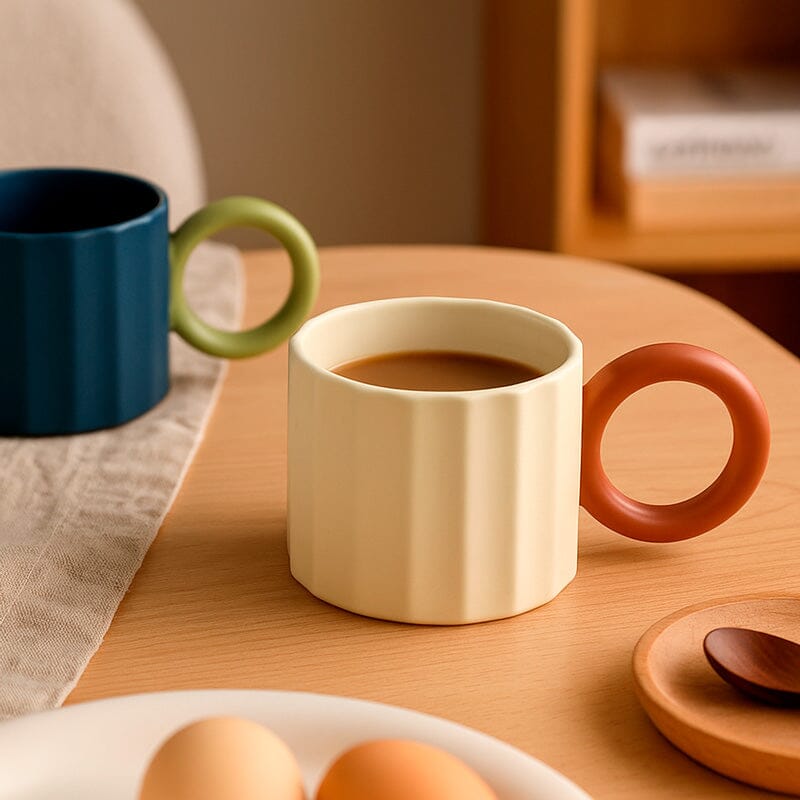 Caneca de Cerâmica Estilo Nórdico com Alça Circular 250ml Caneca de Cerâmica Estilo Nórdico com Alça Circular 250ml Doca 