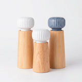 Moedor Manual em Madeira e Cerâmica Canelada Estilo Nórdico Moedor Manual em Madeira e Cerâmica Canelada Estilo Nórdico Doca 