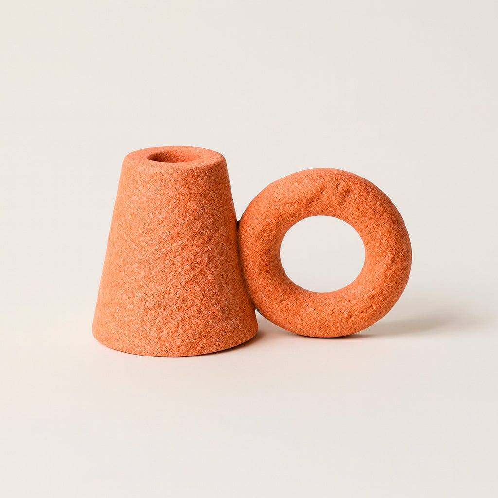 Porta Velas de Cerâmica com Design Escultórico Porta Velas de Cerâmica com Design Escultórico Doca Laranja 